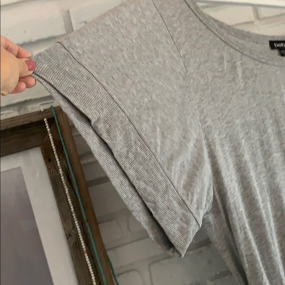 BEBE top - Picture 4 of 5